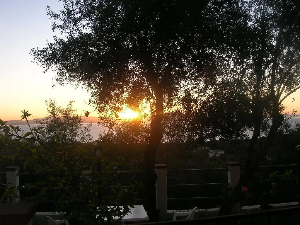 Hotel Paola Carloforte  3*, Carloforte (Isola di San Pietro) Italia