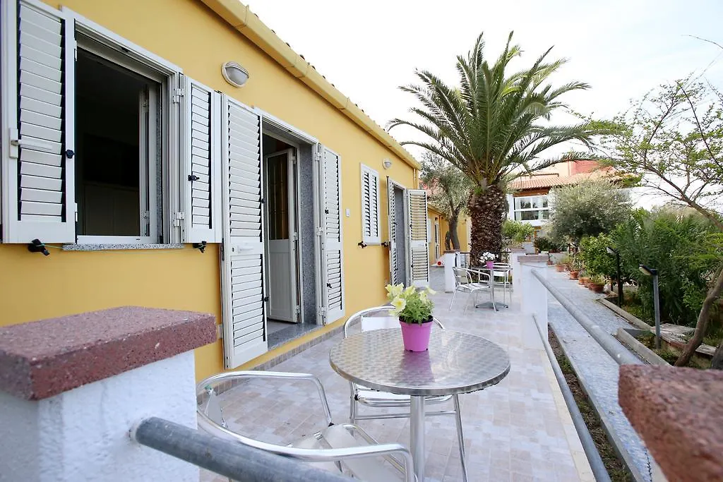 Hotel Paola Carloforte   Carloforte (Isola di San Pietro)